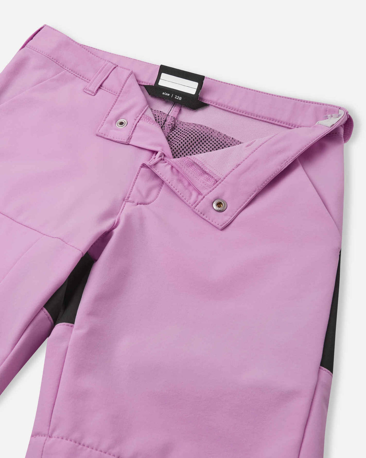 Turshorts barn Vaelsi