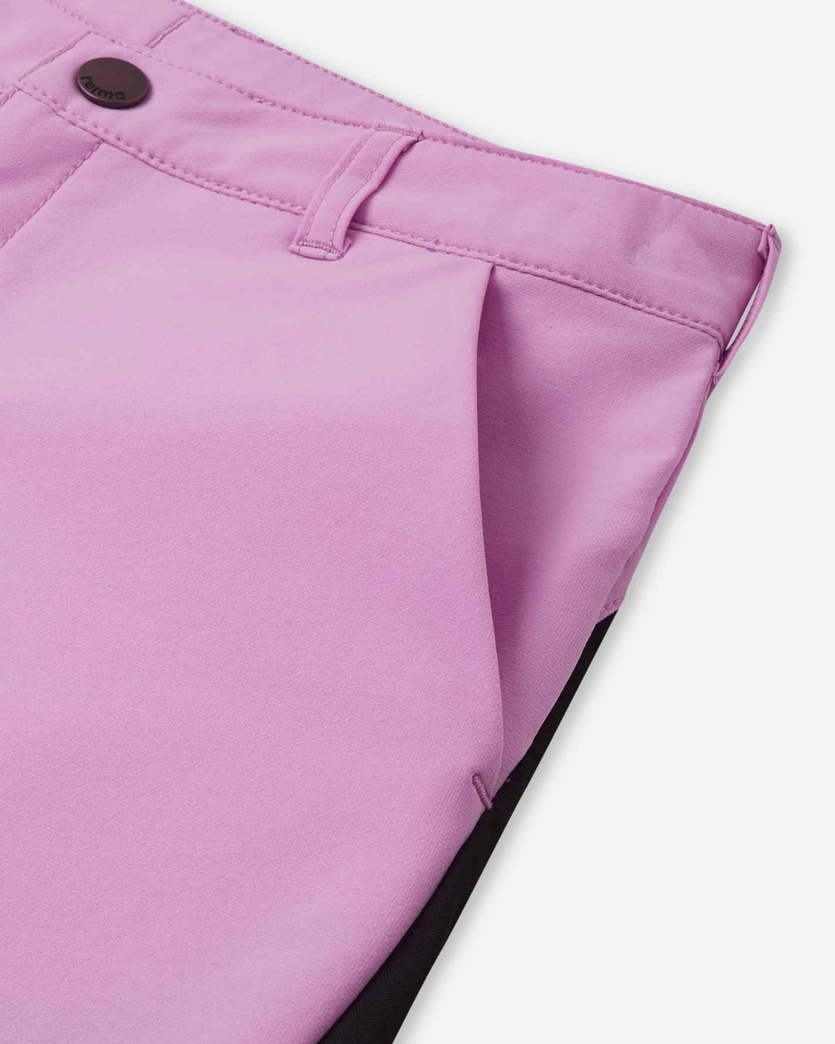 Turshorts barn Vaelsi