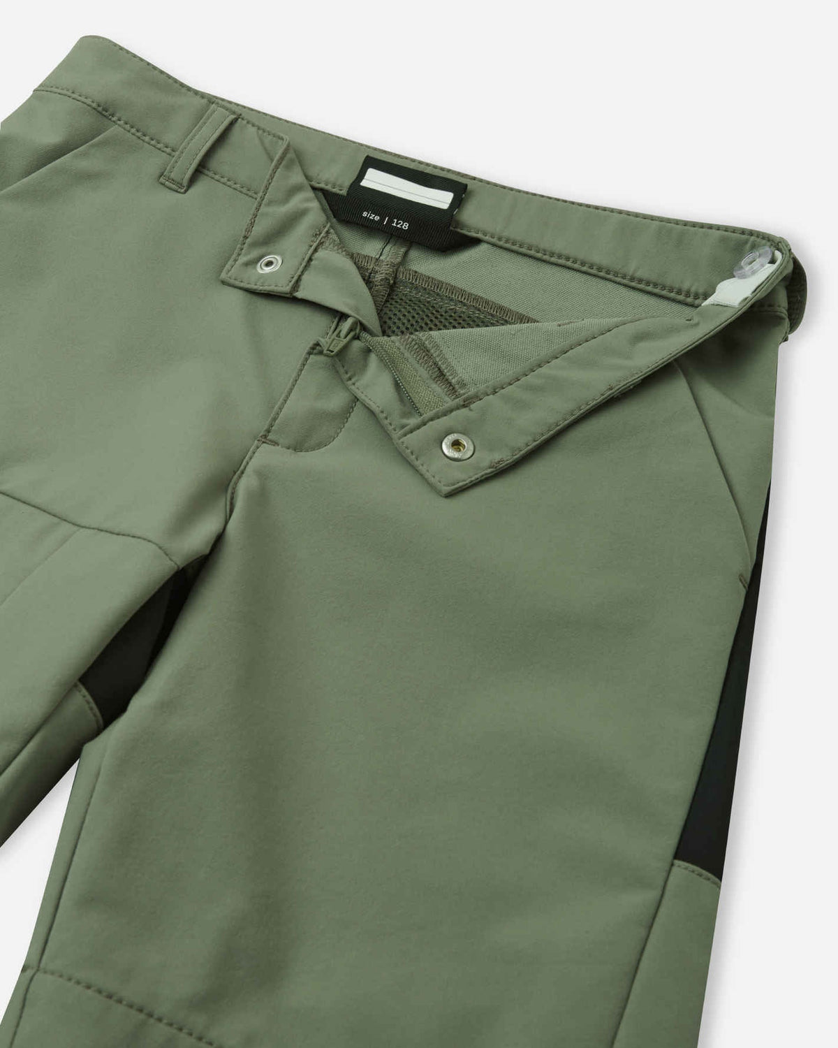 Turshorts barn Vaelsi