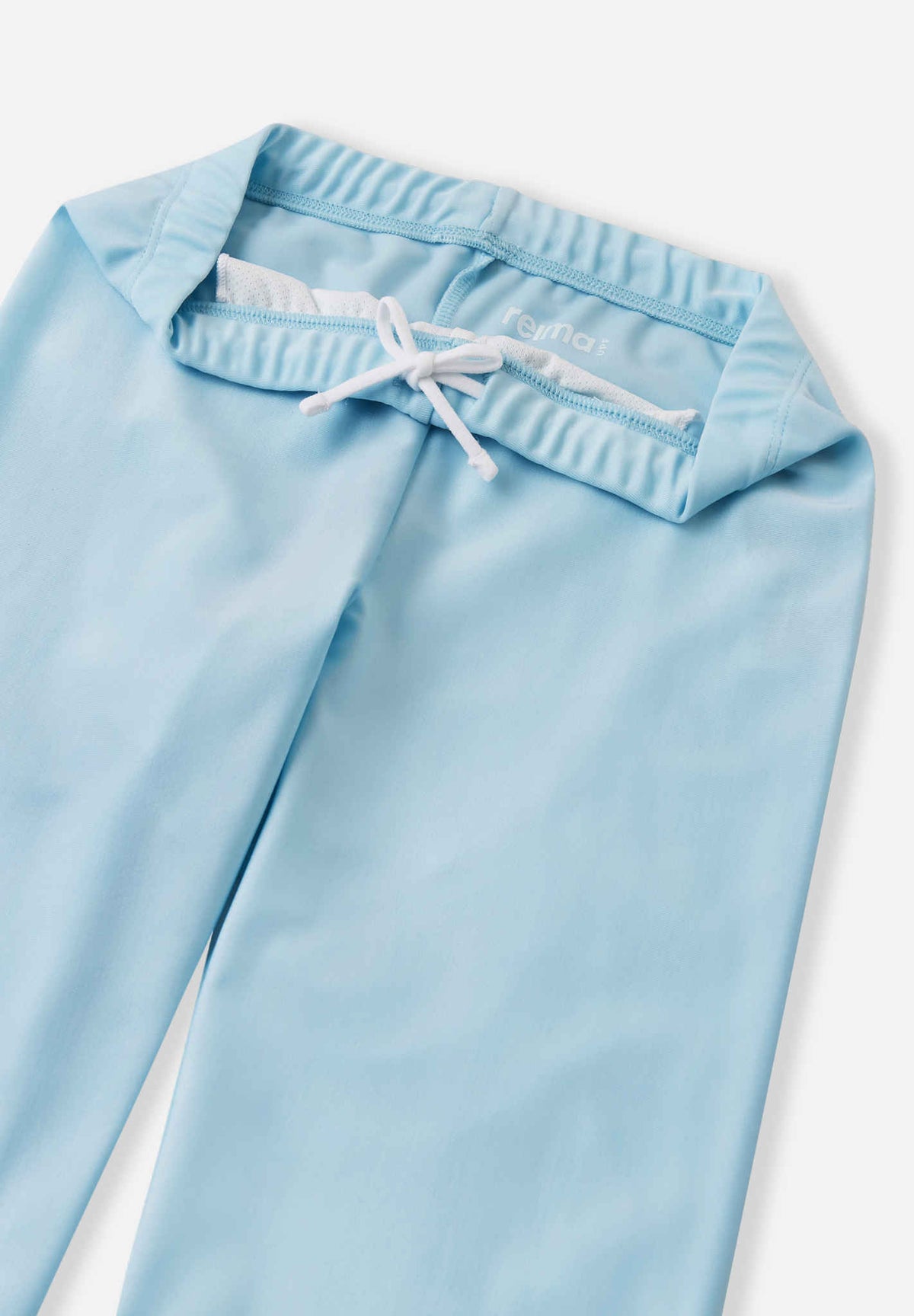 UV-shorts barn Aaltoa