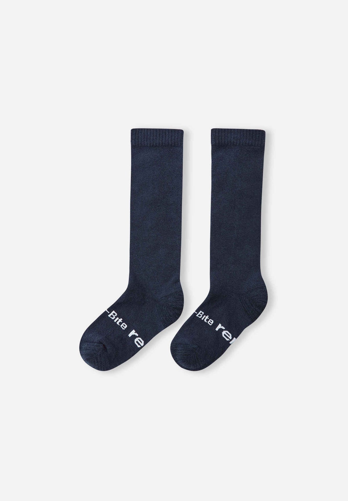 6980